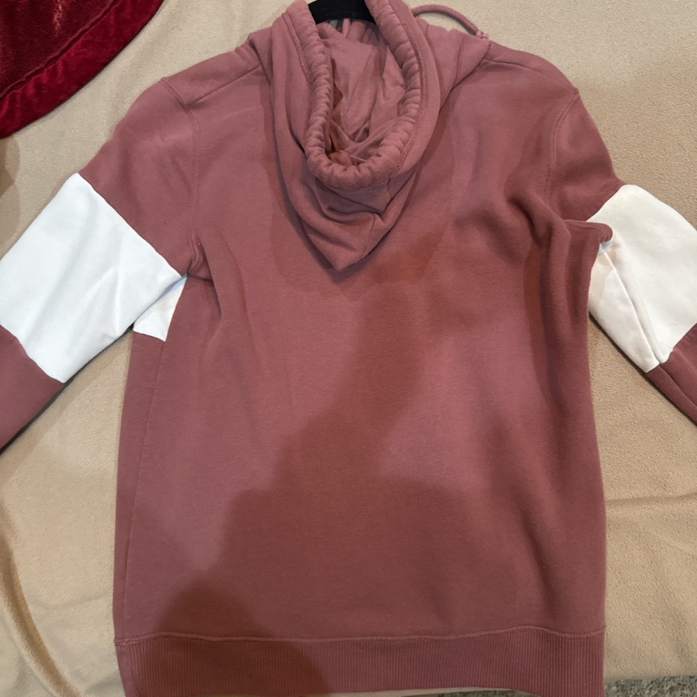 Hollister Dusty Pink Hoodie - Picture 4 of 4